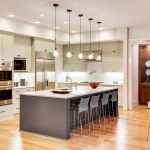 シンクのあるアイランドキッチン