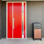 玄関横の宅配ボックス