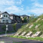 【住宅購入の基礎知識】擁壁とは? 種類や工事費用、補助金も解説